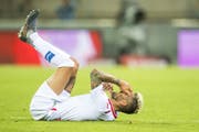 Bild mit Symbolcharakter: Valon Behrami ist beim FC Sion gestrauchelt (Bild: key)
