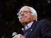 US-Präsidentschaftskandidat Bernie Sanders will bald wieder im Wahlkampf mittun. Nach der Herz-OP ist er laut seiner Frau wieder munter. (Bild: KEYSTONE/FR62846 AP/CHERYL SENTER)