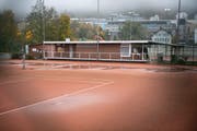 Der Tennisplatz St. Otmar.