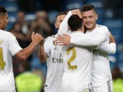 Luka Jovic freut sich über seinen ersten Treffer für Real Madrid (Bild: KEYSTONE/AP/BERNAT ARMANGUE)