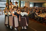 Mit ihrem "Tatzelwurm"-Tanz punktete die Kindertanzgruppe Erstfeld beim Publikum.
