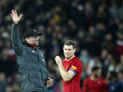 Jürgen Klopp und Liverpool ringen im Ligacup Arsenal im Penaltyschiessen nieder (Bild: KEYSTONE/AP/JON SUPER)