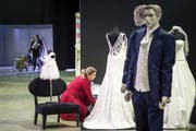 An der St.Galler Fest- und Hochzeitsmesse ist natürlich auch Mode für sie und ihn für die Trauung zu bestaunen. (Bild: Michel Canonica - 4. November 2016)