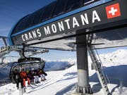 Die Bergbahnen von Crans-Montana fühlen sich im Magic Pass benachteiligt. Sie drohen erneut mit einem Ausstieg und fordern eine längere Kündigungsfrist. (Bild: Keystone/JEAN-CHRISTOPHE BOTT)
