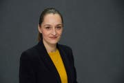 Jeta Krasniqi hat als aussenpolitische Beraterin für den Ex-Präsidenten Atifete Jahjaga gearbeitet. Sie ist Analystin bei der Organisation Kosovo Democratic Institute (KDI). (Bild: HO)