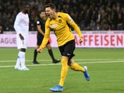 Christian Fassnacht schoss YB im Europa-League-Heimspiel gegen die Glasgow Rangers mit seinem späten Tor in der Nachspielzeit zum 2:1-Sieg (Bild: KEYSTONE/ANTHONY ANEX)