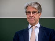 Der Präsident der Schweizerischen Bankiervereinigung, Herbert Scheidt, sieht in der CS-Bespitzelungsaffäre einen Einzelfall. Handlungsbedarf sieht er keinen. (Bild: KEYSTONE/TI-PRESS/GABRIELE PUTZU)