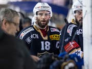 Schütze des wichtigen 4:3 für La Chaux-de-Fonds: Alain Miéville (Bild: KEYSTONE/ADRIEN PERRITAZ)