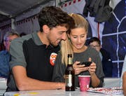 Auch ein OK-Präsident darf mal Pause machen. Armin Gemperle kann nach intensiver Vorbereitungsarbeit, welches er und seine zehn Vereinsmitglieder geleistet haben, das 2. Bettwieserfest geniessen. (Bild: Christoph Heer)