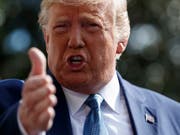 US-Präsident Donald Trump verschärft auf Twitter den Ton gegenüber seiner Widersacherin Nancy Pelosi. (Bild: KEYSTONE/AP/EVAN VUCCI)