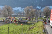 Immer wieder kommt es beim Autobahnzubringer zur A3 in Reichenburg zu Unfällen. (Bild: Kantonspolizei Schwyz, 13. Dezember 2018)