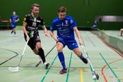 Der Zuger Marco Laely (am Ball) spielte einst in Malans. (Bild: Roger Zbinden, Zug, 28. September 2019)