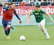 Beides, der Höhenflug von Boris Babic (rechts) und des FC St.Gallen, ist nicht erwartet worden. (Bild: Ralph Ribi)