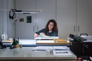 Einblick in die Restaurationswerkstatt des Historischen und Völkerkundemuseums St.Gallen mit Restauratiorin Sara AllemannMichel Canonica / TAGBLATT
