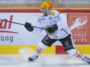 Gross in Form: Luganos PostFinance-Topskorer Luca Fazzini erzielte auch gegen die Rapperswil-Jona Lakers zwei Tore (Bild: KEYSTONE/MARCEL BIERI)