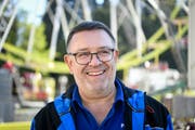Marktpolizist Roger Wächli. (Bild: Ralph Ribi)