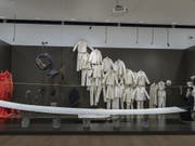 Installationsansicht der Ausstellung «Tadeusz Kantor: Ou sont les neiges d'antan» im Museum Tinguely in Basel. (Bild: KEYSTONE/GEORGIOS KEFALAS)
