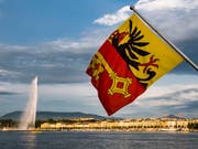Der Städtetourismus hat in der Schweiz im vergangenen Jahr erneut zugelegt. Sehr beliebt bei Touristen ist die Stadt Genf. (Bild: KEYSTONE/JEAN-CHRISTOPHE BOTT)