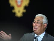 Am Dienstag ist Portugals sozialistischer Regierungschef António Costa für eine zweite vierjährige Amtszeit im Amt bestätigt worden. (Bild: KEYSTONE/EPA LUSA/MIGUEL A. LOPES)
