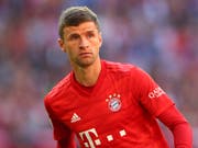 Thomas Müller spielt möglicherweise nicht mehr lange im Tenü des FC Bayern München (Bild: KEYSTONE/AP/MATTHIAS SCHRADER)