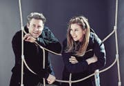 Stehen mit «Man sieht Rot» zum ersten Mal gemeinsam auf der Bühne: Sven Furrer und Barbara Terpoorten. (Bild: Kan&Sol/Beda Schmid)