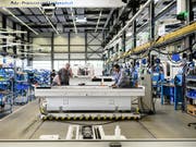 Die Schweiz hat zwar im WEF-Ranking zur Wettbewerbsfähigkeit einen Rank verloren, zählt aber immer noch zu den Top-5. (Bild: KEYSTONE/CHRISTIAN BEUTLER)