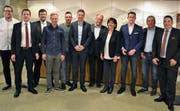 Kantonsratskandidaten SVP Toggenburg: Christian Vogel, Ivan Louis, Linus Thalmann, Lukas Huber, Dominic Staub, Thomas Bösch, Christian Spoerlé, Trudi Rutz, Marc Keller, Wendelin Eberhard und Mirco Gerig (von links). (Bild: Peter Jenni)