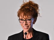 Der Schweizer Buchpreis 2019 geht an Sibylle Berg für ihre düstere Gesellschaftsbetrachtung «GRM. Brainfuck.» (Bild: Keystone/DPA-Zentralbild/MARTIN SCHUTT)