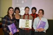 Claudia Finkele, Susanne Keller, Clara Müller, Hanna Rauber und Sarah Mehrmann (von links).Bild: Adi Lippuner