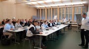 Im Rapport bespricht sich der kantonale Führungsstab, analysiert die Lage und definiert die nächsten Handlungsschritte. (Bild: PD)