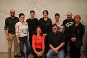 Vorne sitzend die Bisherigen: Katrin Schulthess und Josef Gähwiler. Hinten stehend von links: Thomas Rastija, Grüne, Nadja Gähwiler-Rohrer, Alexander Hatziisaak, Juso, Pia Zurbrügg, Esther Rohrer, Johannes Lehmann, Brigitta Hutter. (Bild: PD)