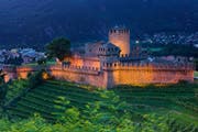 Das Tessin hätte viel zu bieten. Zum Beispiel das Schloss Montabello in Bellinzona. (Bild: Roland Gerth)