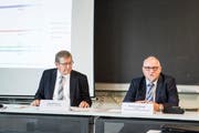 Beat Brüllmann, Chef kantonales Amt für Volksschule, und Heinz Leuenberger, Präsident Verband Thurgauer Schulgemeinden. (Bild: Thi My Lien Nguyen)