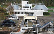In Niederuzwil sollen künftig die Abwässer aus Wil, Uzwil, Zuzwil und Jonschwil zentral gereinigt werden. (Bild: Philipp Stutz)