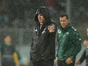 Arsenal-Coach Unai Emery steht mit seinem Klub im Regen (Bild: KEYSTONE/AP/LUIS VIEIRA)