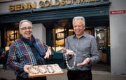 Einzelstücke waren die Spezialität der Goldschmiede Hans und Roland Senn. (Bild: Ralph Ribi)