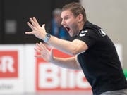 Petr Hrachovec musste mit seinen Kadetten eine knappe Niederlage einstecken (Bild: KEYSTONE/MARCEL BIERI)