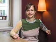 Erfolgreicher Erstling: Tabea Steiner mit ihrem Debütroman «Balg» für den Schweizer Buchpreis nominiert worden. (Keystone/Gaetan Bally) (Bild: Keystone/GAETAN BALLY)