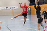 Bilden seit dieser Saison das Trainer-Duett beim BSV Stans: Steffie Seerup Olesen (oben) und Gréta Grandjean (unten). Bilder: Roger Grütter