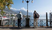 Möglichst lange zuhause wohnen bleiben, werde überschätzt, sagt eine Tessiner Pflegefachfrau: Viele Senioren würden dabei vereinsamen. (Bild: Keystone)