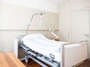 Die Patientensicherheit und die Qualität der medizinischen Versorgung in der Schweiz müssen verbessert werden. Das zeigt eine neue Studie, die im Auftrag des Bundesamt für Gesundheit erstellt wurde. (Bild: KEYSTONE/ENNIO LEANZA)