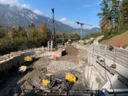 Die Baustelle für das Auslaufbauwerk des Hochwasserentlastungsstollens in Alpnach mit der Startgrube für die Tunnelbohrmaschine. (Bild: PD)