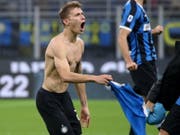 Nicolo Barella freut sich über sein 2:1 (Bild: KEYSTONE/EPA ANSA/ROBERTO BREGANI)