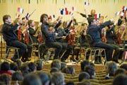 Heimspiel in der Tonhalle mit «Ohrovision»: Das Sinfonieorchester St. Gallen vor Nachwuchspublikum im März 2013. (Bild: Coralie Wenger)