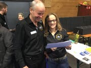 Sie standen am Samstag an vorderster Front: Vereinspräsident Markus Brunner und OK-Präsidentin der Jubiläumsfeier Beatrice Comminot. (Bild: Urs Nobel)