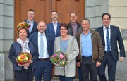 Der Weinfelder Stadtrat mit Veronica Bieler-Hotz, Valentin Hasler, Präsident Max Vögeli, Daniel Engeli (neu), Ursi Senn-Bieri, Hans Eschenmoser, Thomas Bornhauser und Gemeindeschreiber Reto Marty. (Bild: Mario Testa)