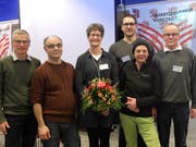 Der Vorstand des Quartiervereins Vorstadt: Kassier Martin Schlaf, Stefan Abate, Petra Gimmi (verabschiedet), Thomas Jakob (verabschiedet), Kati Schwaiger (neu) und Präsident Hanspeter Kanz. (Bild: Stefan Hilzinger)