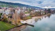 Das Seeufer im Rorschacherberger Neuseeland, im Vordergrund das Bootshaus des Mang-Villengrundstücks, dessen kantonale Konzession in diesem Jahr ausläuft. (Bild: Urs Bucher)