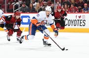 Steht für die Islanders selten auf dem Eis: Luca Sbisa. (Bild: Norm Hall/Getty (Glendale, 18. Dezember 2018)