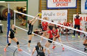 Volleyball: VBC Steinhausen - VBC Zürich UnterlandIm Bild: Am Ball Lisa Adler (Bild: Stefan Kaiser (Zug, 20. Januar 2019))